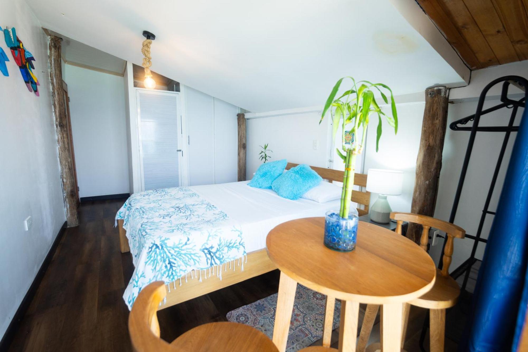 Cristal Blue Baru Hotel Pendales Екстериор снимка