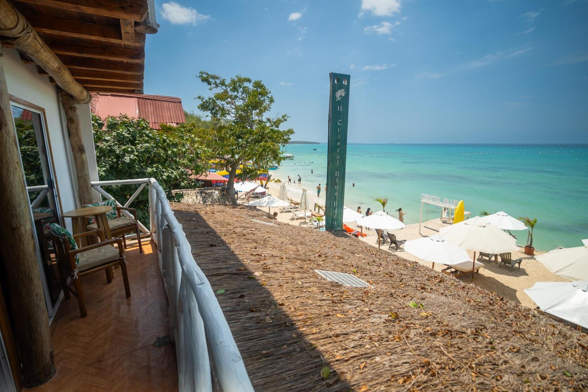 Cristal Blue Baru Hotel Pendales Екстериор снимка