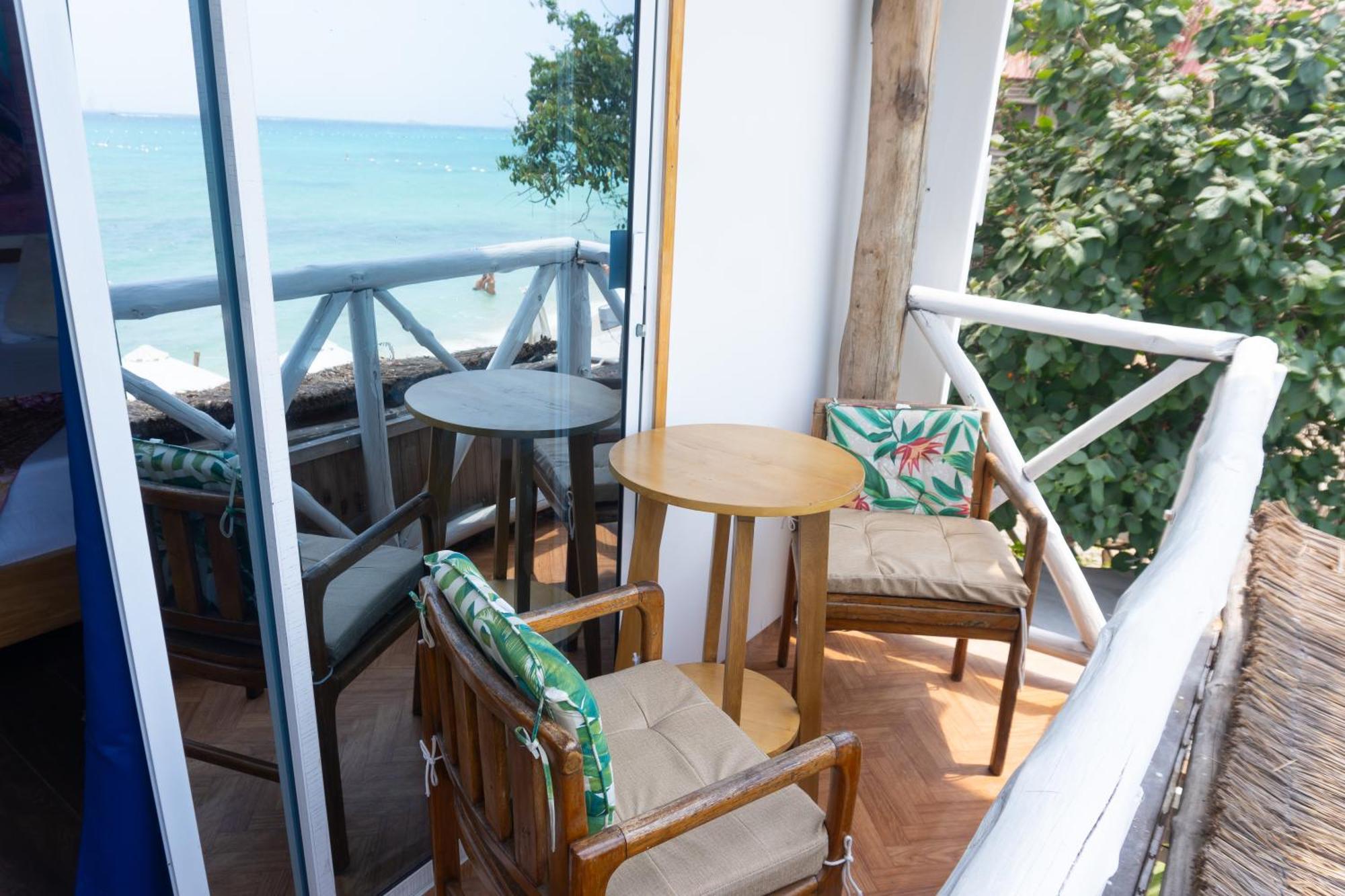 Cristal Blue Baru Hotel Pendales Екстериор снимка